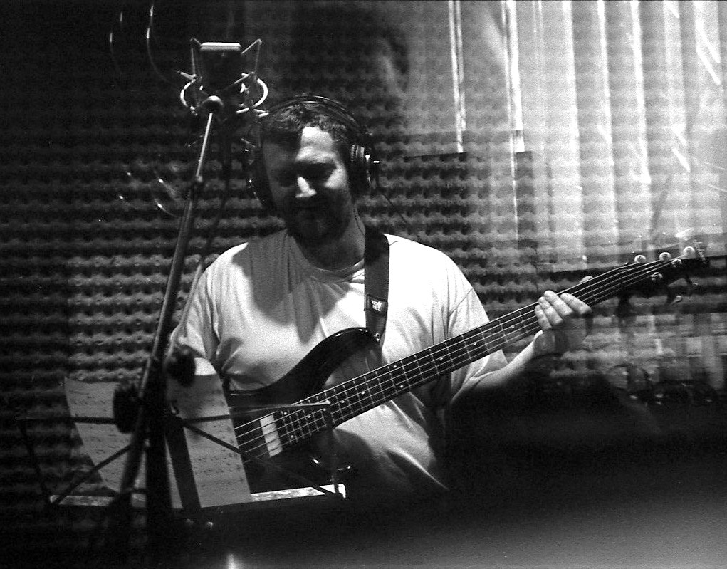 Andrzej Cudzich recording bass